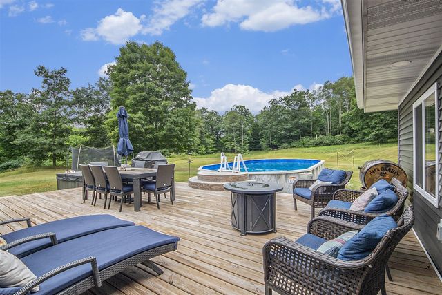 8861 S Big Buck Lane, Newaygo, MI 49337