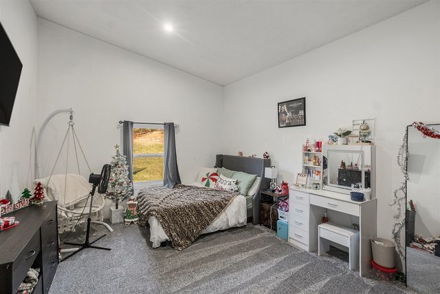 8861 S Big Buck Lane, Newaygo, MI 49337