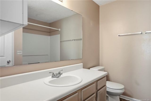 2644 Burke Lane, Hope Mills, NC 28306