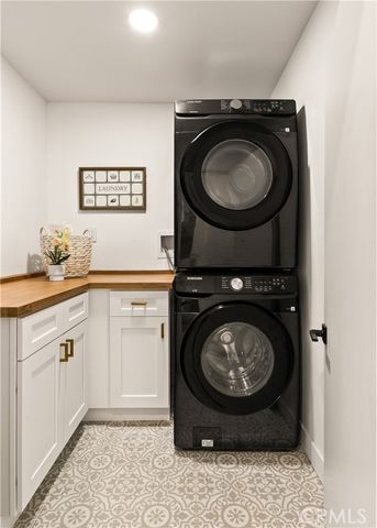 1892 Westinghouse Street, San Diego, CA 92111