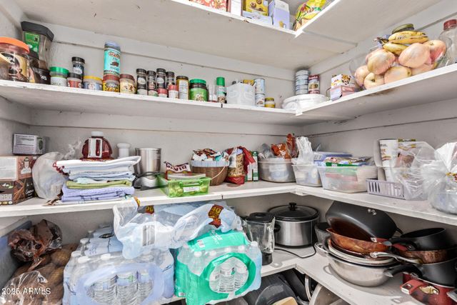 6814 W BERKELEY Road, Phoenix, AZ 85035