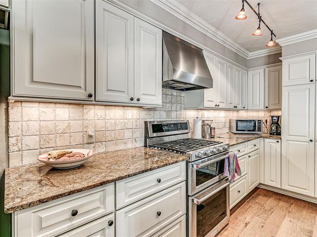 7813 Old Hickory Lane, Oklahoma City, OK 73116