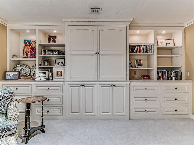 7813 Old Hickory Lane, Oklahoma City, OK 73116