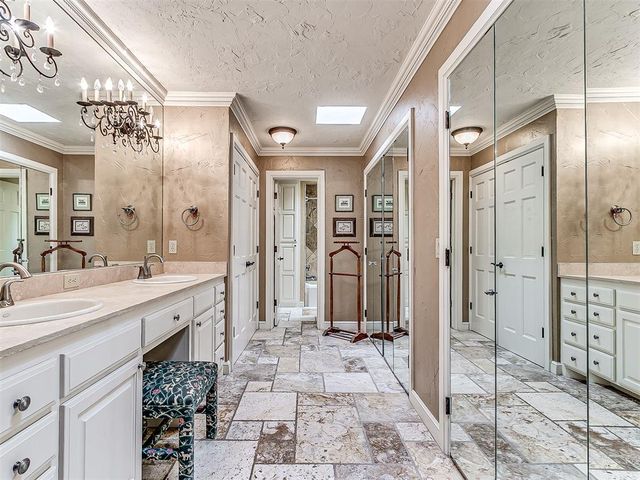 7813 Old Hickory Lane, Oklahoma City, OK 73116