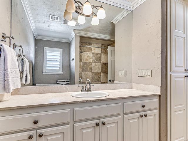 7813 Old Hickory Lane, Oklahoma City, OK 73116