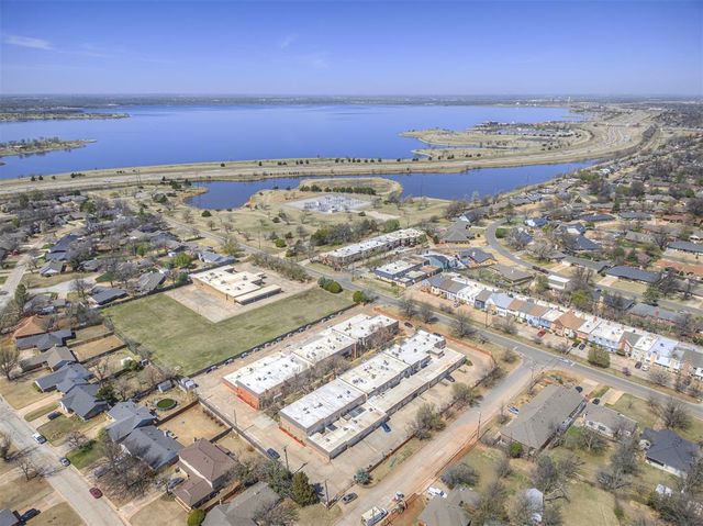 7813 Old Hickory Lane, Oklahoma City, OK 73116