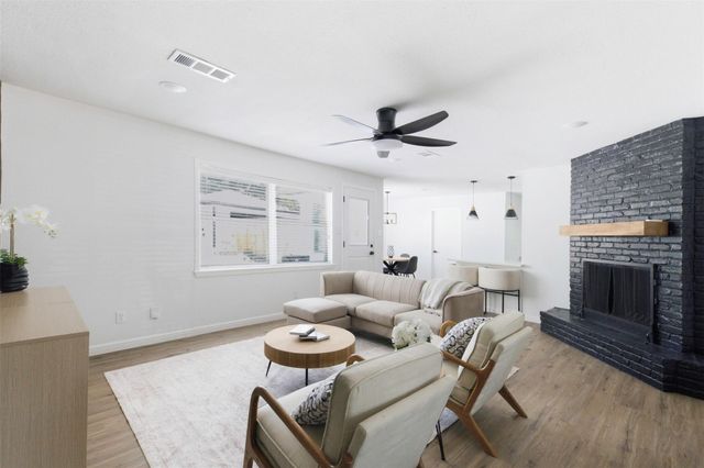 6211 Dumfries Drive, Houston, TX 77096