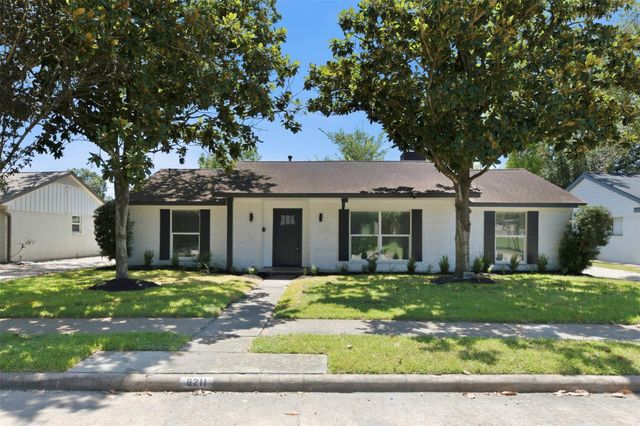 6211 Dumfries Drive, Houston, TX 77096
