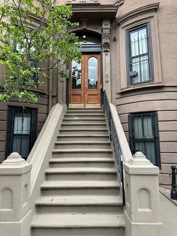 529 Columbus Ave 17, Boston, MA 02118