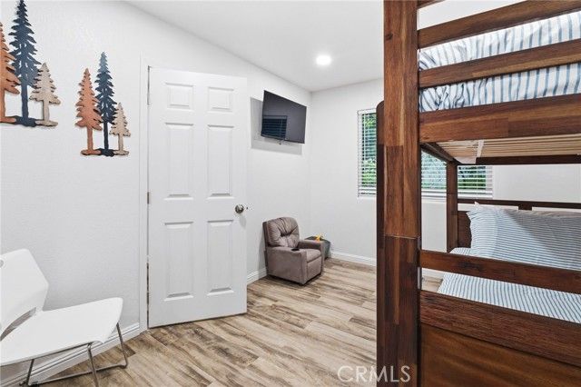 24082 Altdorf Drive, Crestline, CA 92325
