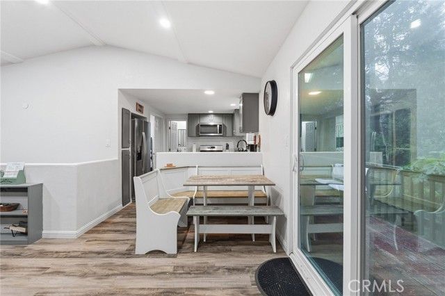 24082 Altdorf Drive, Crestline, CA 92325