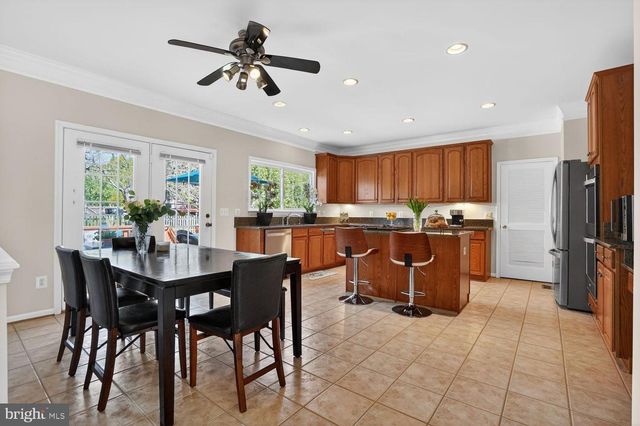 910 RHONDA PL SE, Leesburg, VA 20175