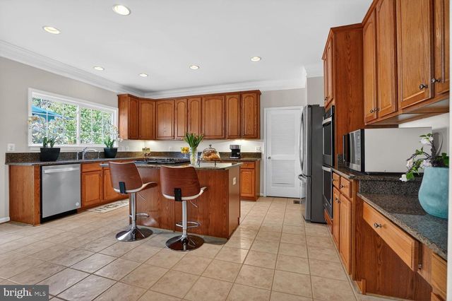 910 RHONDA PL SE, Leesburg, VA 20175