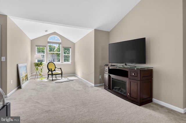910 RHONDA PL SE, Leesburg, VA 20175