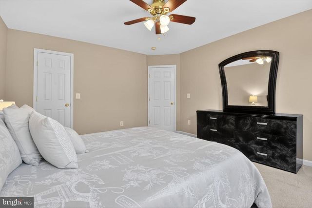 910 RHONDA PL SE, Leesburg, VA 20175