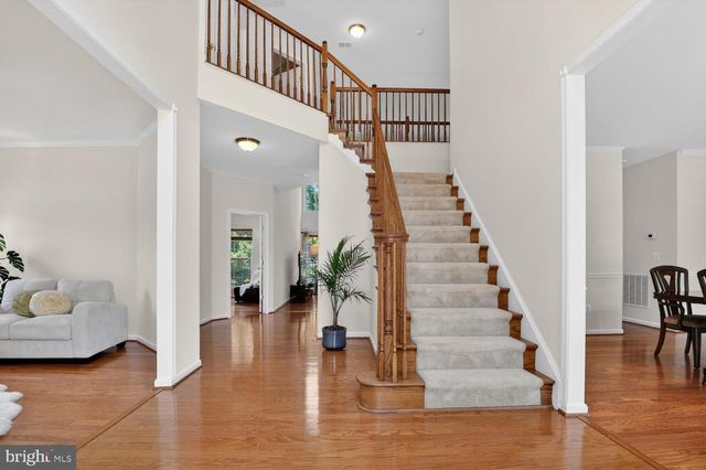 910 RHONDA PL SE, Leesburg, VA 20175