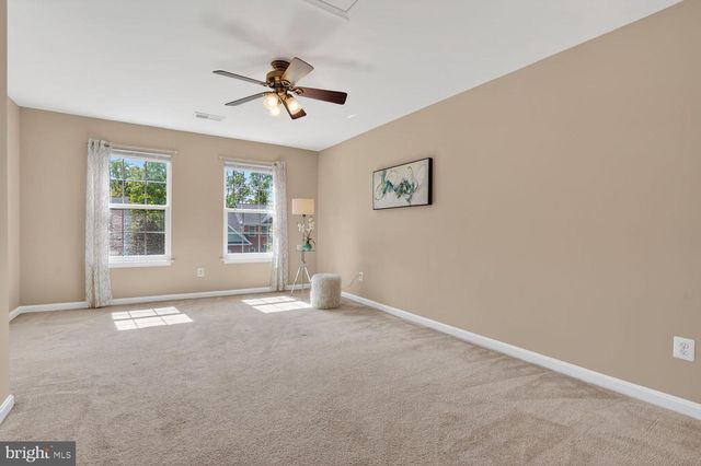 910 RHONDA PL SE, Leesburg, VA 20175