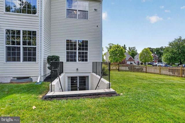 910 RHONDA PL SE, Leesburg, VA 20175