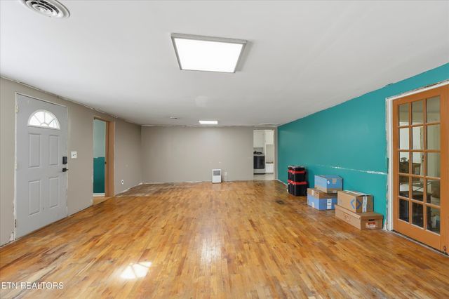 601 N Chilhowee Drive, Knoxville, TN 37924
