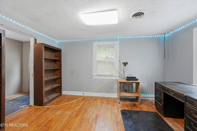 601 N Chilhowee Drive, Knoxville, TN 37924