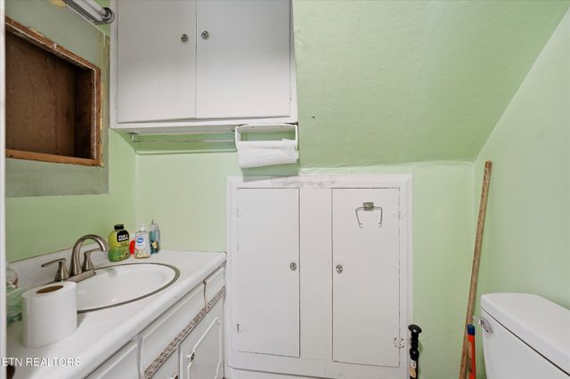 601 N Chilhowee Drive, Knoxville, TN 37924