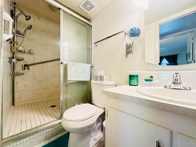 200 Ventnor L 200, Deerfield Beach, FL 33442