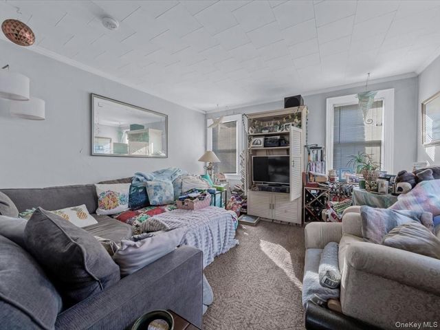 245 Plainfield Avenue, Floral Park, NY 11001