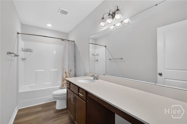455 Tondee Way, Midway, GA 31320