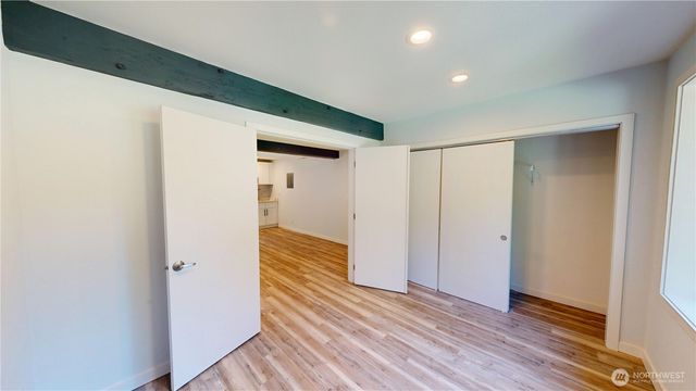 14340 93rd Avenue NE, Kirkland, WA 98034