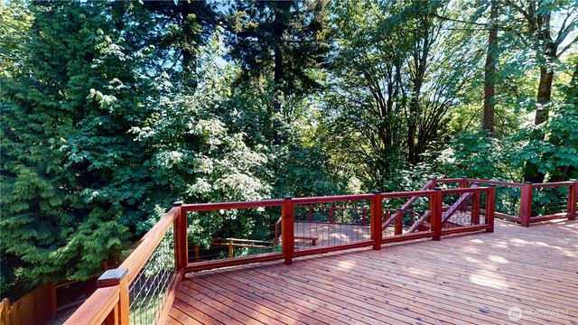14340 93rd Avenue NE, Kirkland, WA 98034