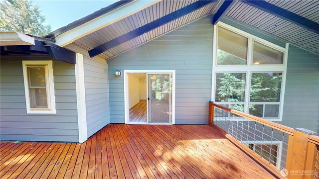 14340 93rd Avenue NE, Kirkland, WA 98034