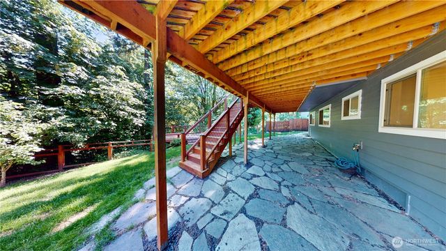 14340 93rd Avenue NE, Kirkland, WA 98034