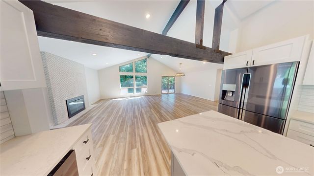 14340 93rd Avenue NE, Kirkland, WA 98034