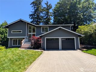 14340 93rd Avenue NE, Kirkland, WA 98034