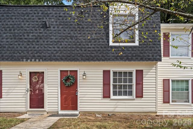 2220 Yorkhills Drive 2, Charlotte, NC 28217