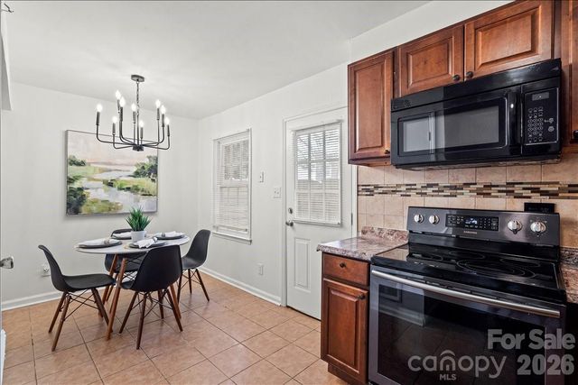 2220 Yorkhills Drive 2, Charlotte, NC 28217