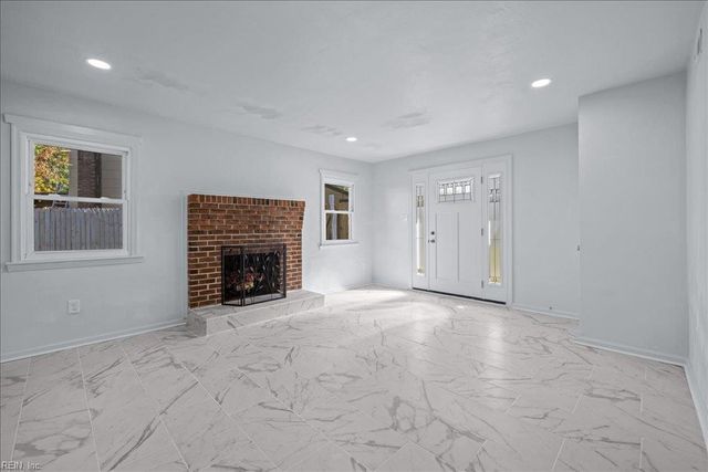 901 Holder CT, Virginia Beach, VA 23452