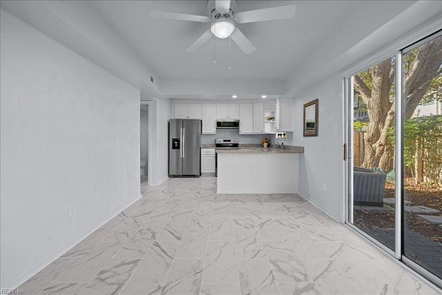 901 Holder CT, Virginia Beach, VA 23452