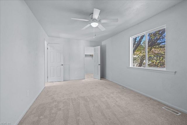 901 Holder CT, Virginia Beach, VA 23452