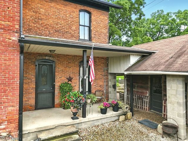 7298 Akron Road, Sterling, OH 44276