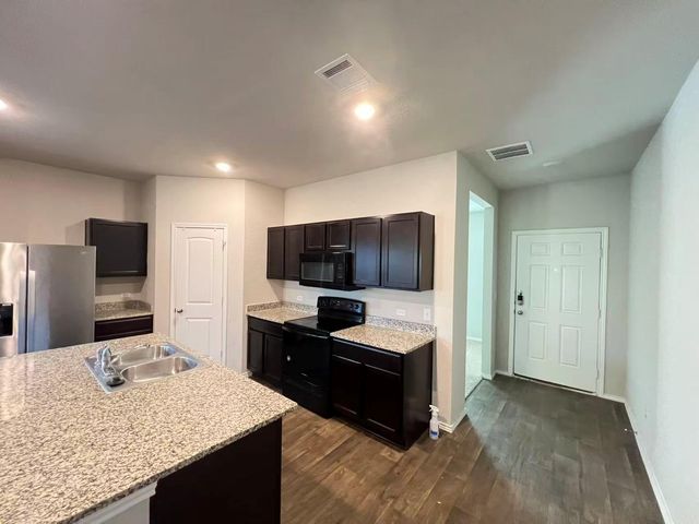 15112 Siberian Elm LN, Austin, TX 78724