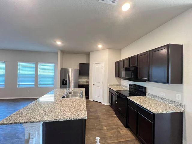 15112 Siberian Elm LN, Austin, TX 78724