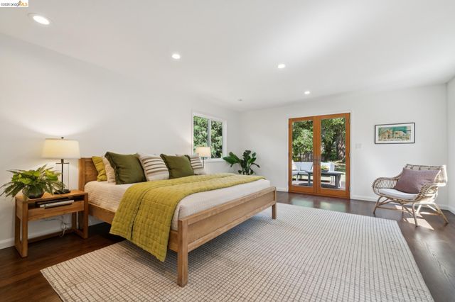 73 Kingston Rd, Kensington, CA 94707