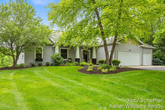 4611 Windcliff Drive NE, Rockford, MI 49341