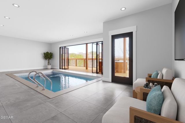 245 Brownsridge Road, Gatlinburg, TN 37738