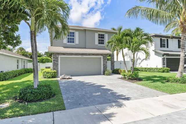 430 LUCKY Lane, Delray Beach, FL 33444
