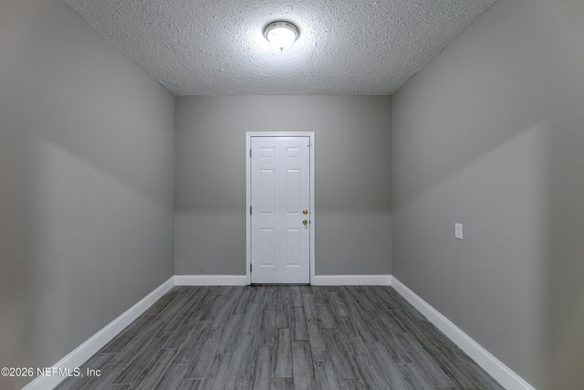 10342 BRIARCLIFF Road E, Jacksonville, FL 32218
