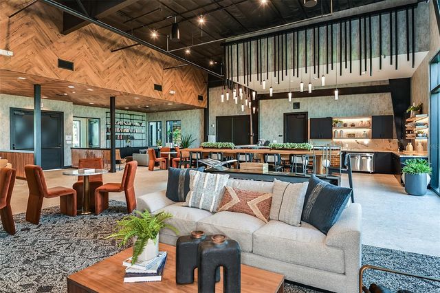 7825 CENTAURUS WAY, Sarasota, FL 34241