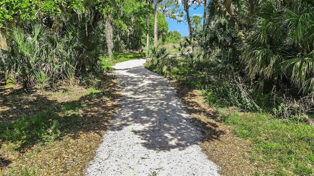 7825 CENTAURUS WAY, Sarasota, FL 34241