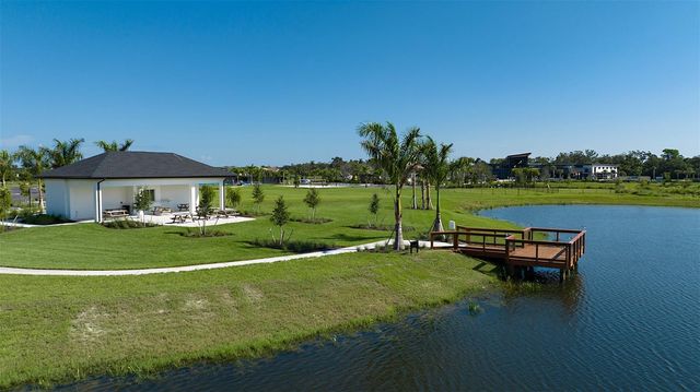 7825 CENTAURUS WAY, Sarasota, FL 34241